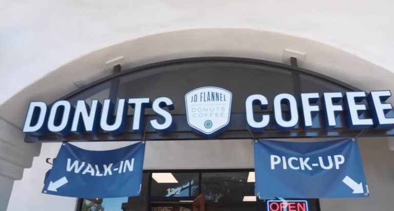 JD Flannel Donuts Destination LA